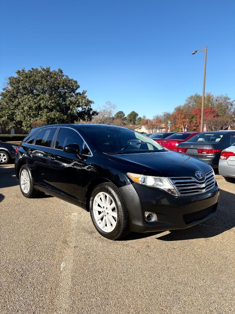 2010 Toyota Venza Base's photo