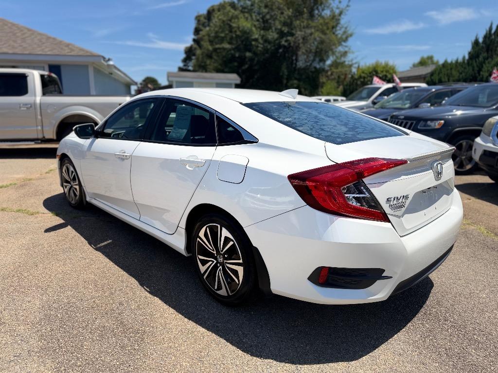 Honda Civic photo 5