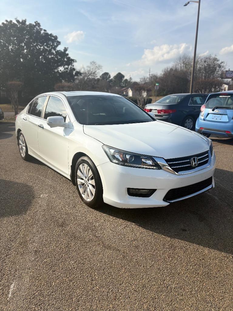 2015 Honda Accord EX-L's photo