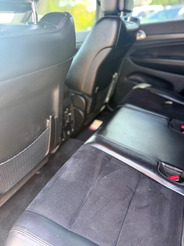 Jeep Grand Cherokee photo 6