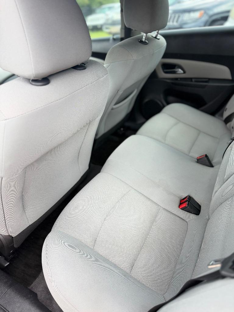 Chevrolet Cruze photo 6