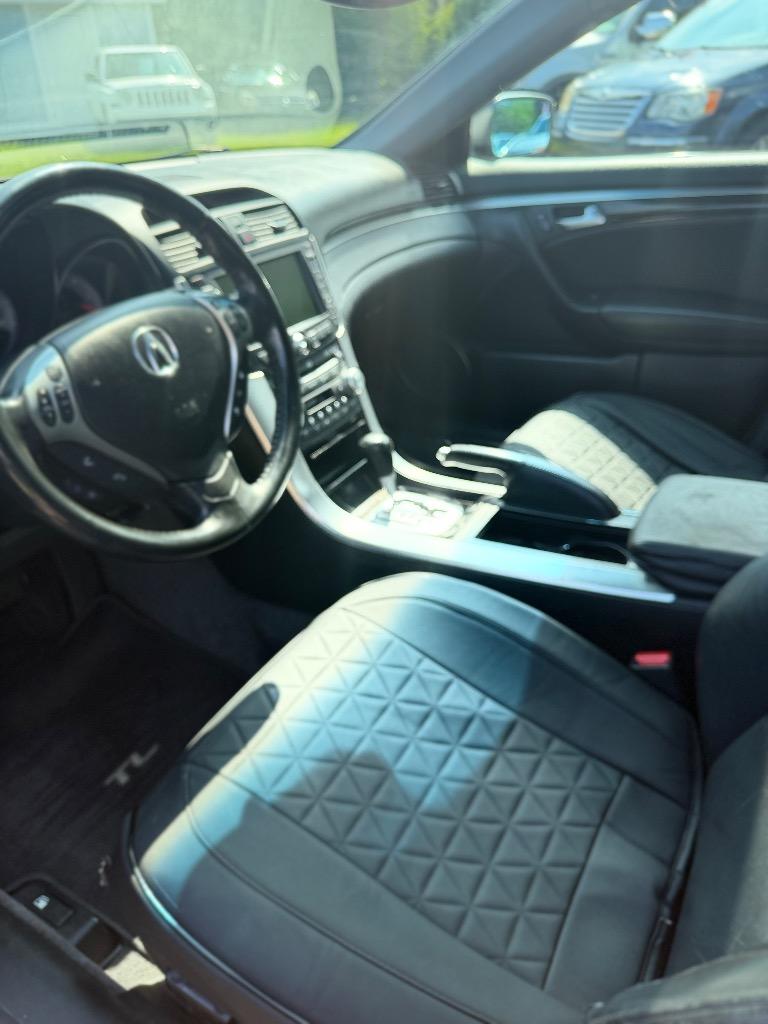 Acura TL photo 8