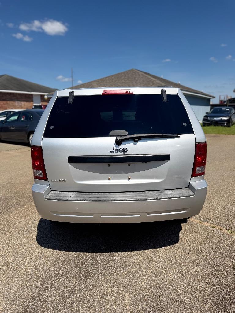Jeep Grand Cherokee photo 4