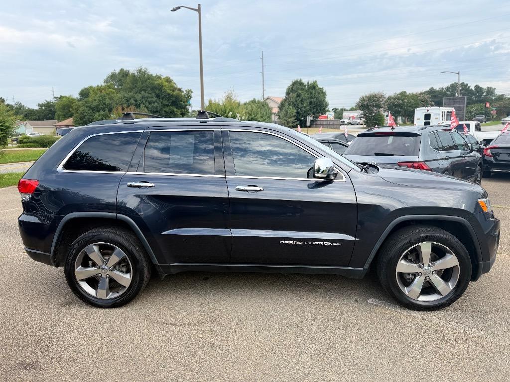 Jeep Grand Cherokee photo 3