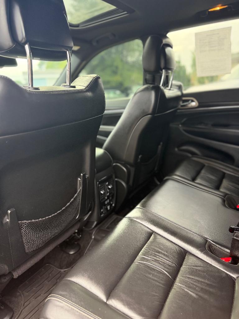 Jeep Grand Cherokee photo 6