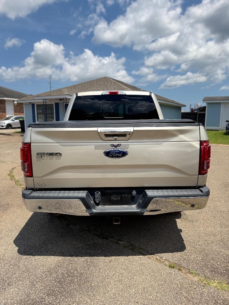 Ford F-150 photo 4
