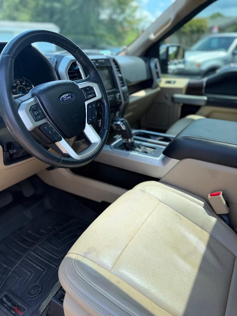 Ford F-150 photo 8