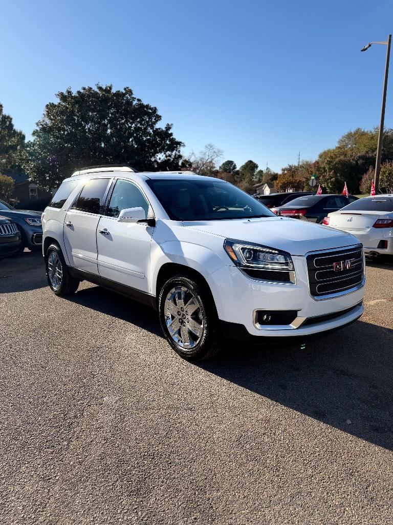 2017 GMC Acadia Limited Base's photo