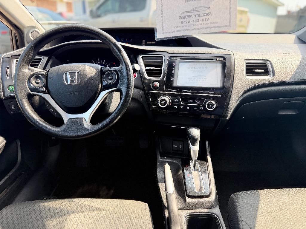 Honda Civic photo 6