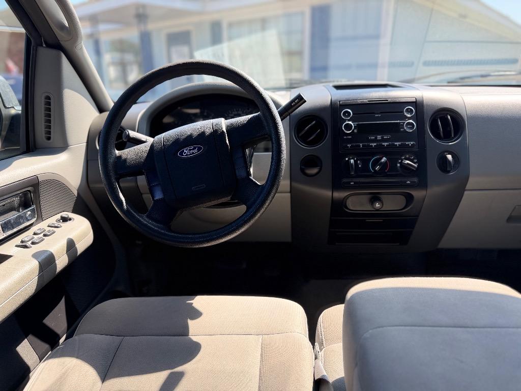 Ford F-150 photo 7